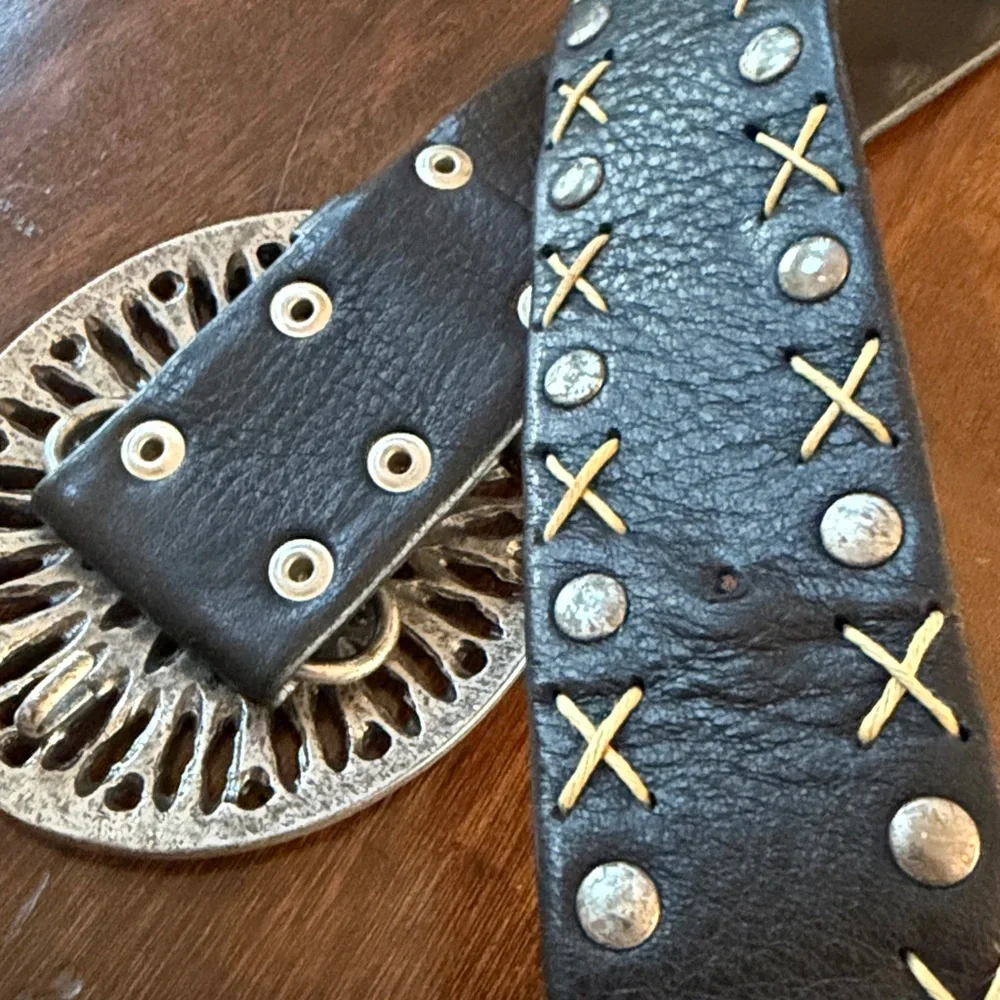 Suzi Roher Canada Western Chucky Belt Buckle Leather & Stretch Fabric Stud Belt